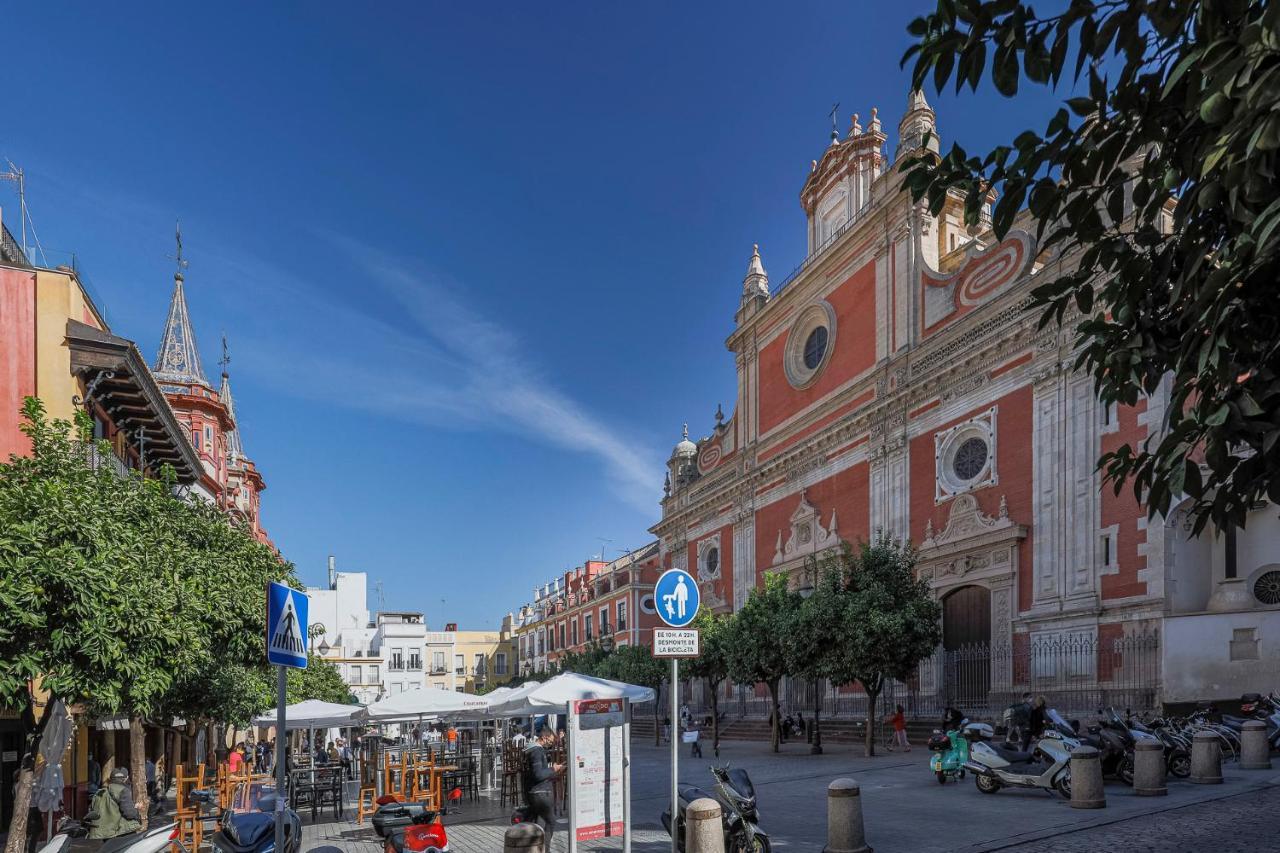 Apt. Casa Palacio Santa Cruz Cathedral Views - Seville Exterior photo